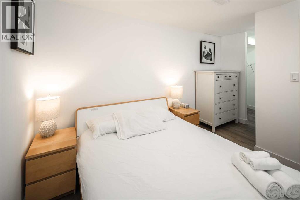 4216 Brisebois Drive NW, Calgary, Alberta  T2L 2E7 - Photo 13 - A2291244