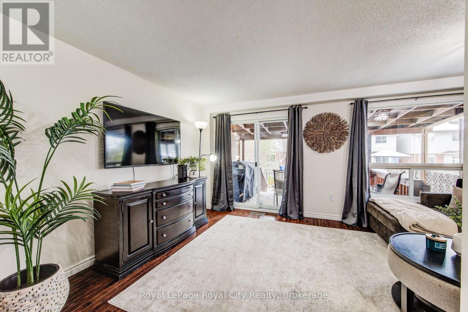 473 Flannery Drive, Centre Wellington, Ontario  N1M 3P1 - Photo 14 - X12844766