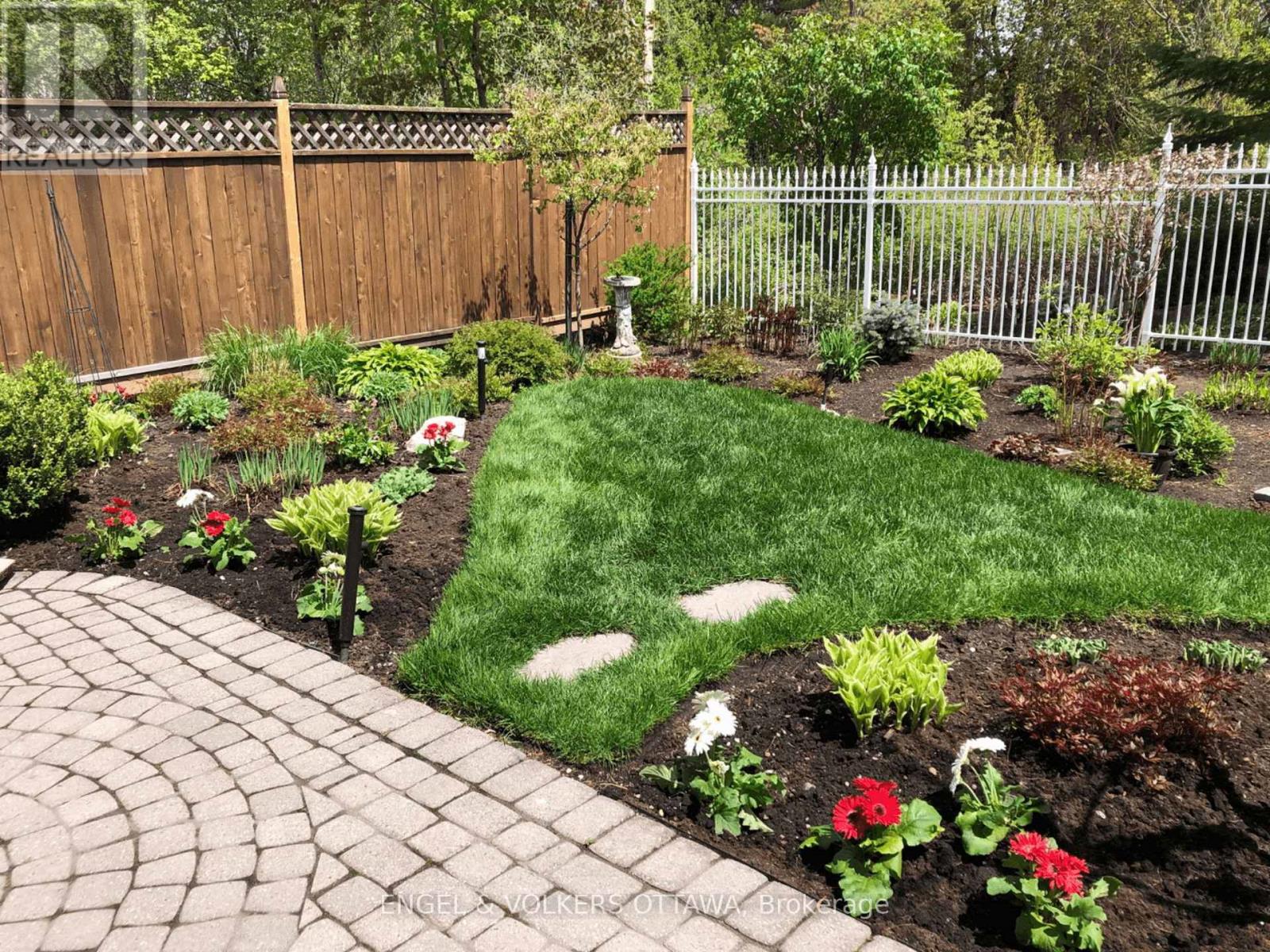 19 Kimmins Court, Ottawa, Ontario  K2K 2M4 - Photo 38 - X13017250