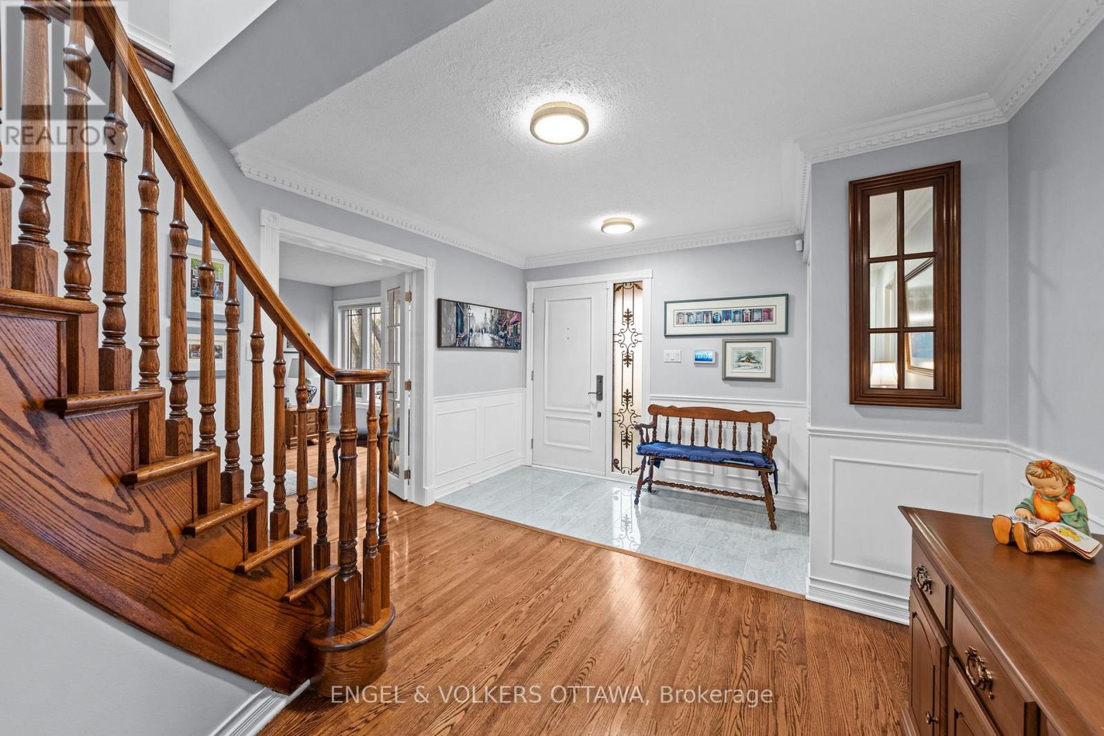 19 Kimmins Court, Ottawa, Ontario  K2K 2M4 - Photo 4 - X13017250