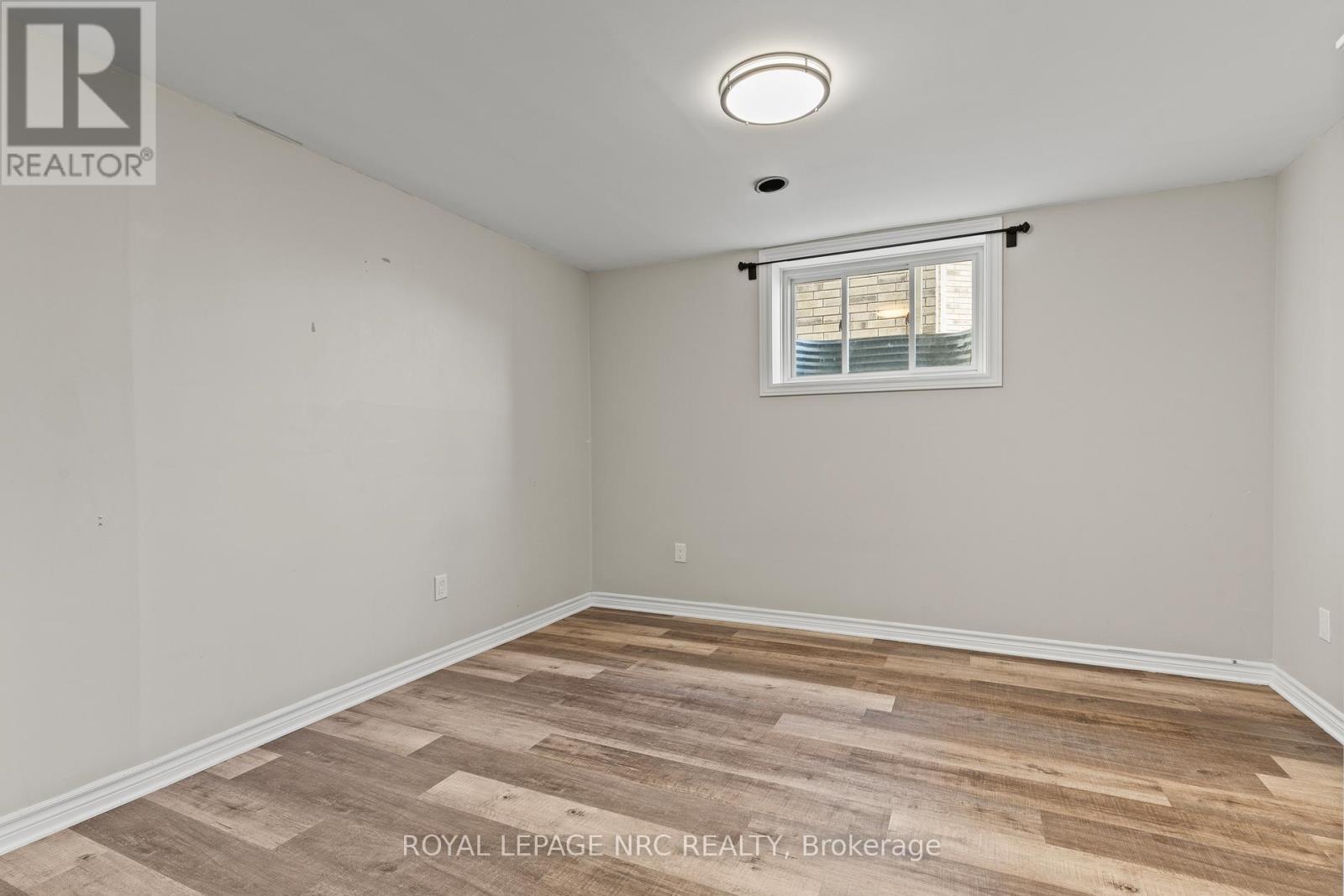 271 Memorial Park Drive, Welland, Ontario  L3B 0E3 - Photo 33 - X13017298