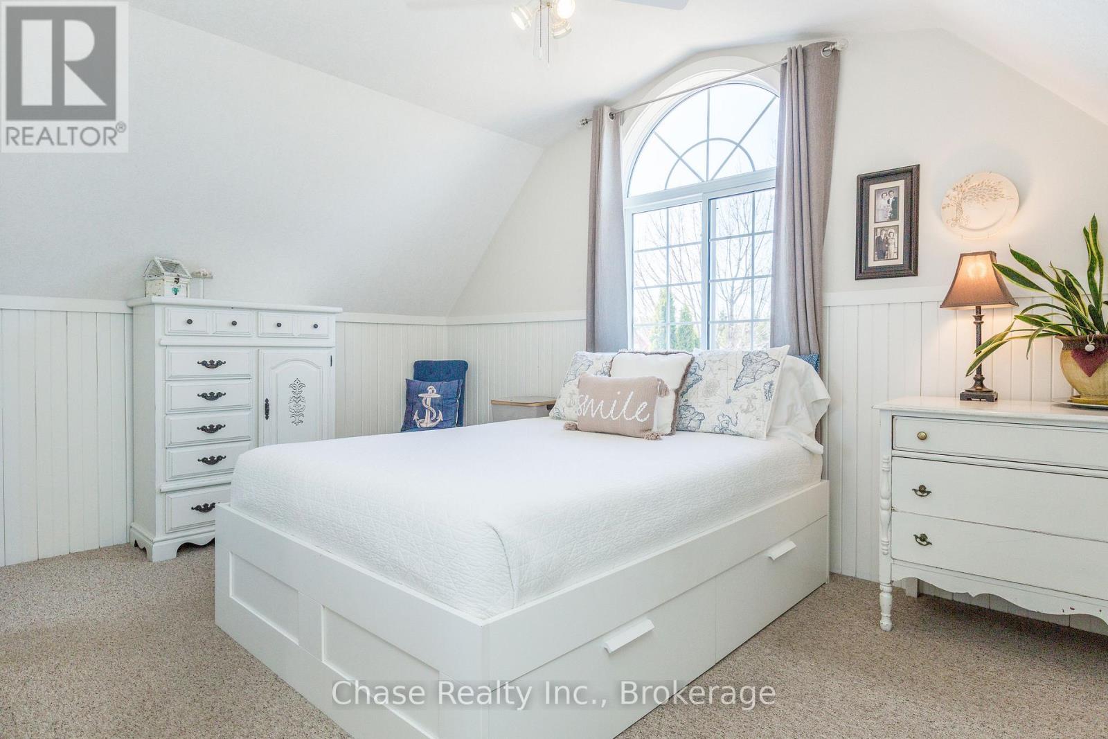 42 Madawaska Trail, Wasaga Beach, Ontario  L9Z 1X7 - Photo 20 - S13017290