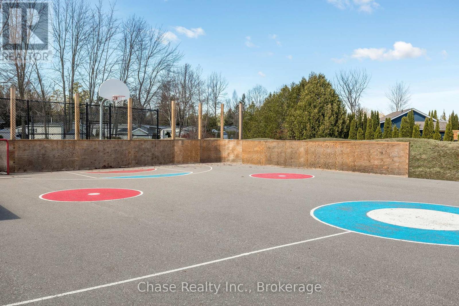 42 Madawaska Trail, Wasaga Beach, Ontario  L9Z 1X7 - Photo 32 - S13017290