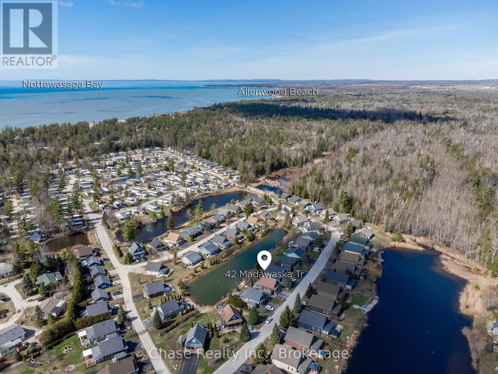 42 Madawaska Trail, Wasaga Beach, Ontario  L9Z 1X7 - Photo 39 - S13017290