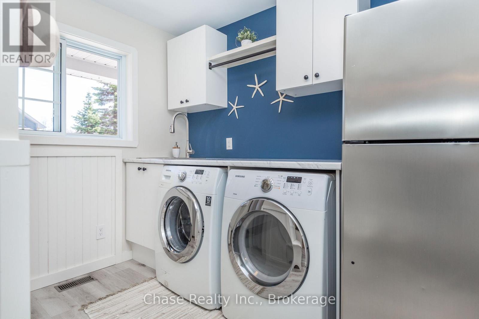 42 Madawaska Trail, Wasaga Beach, Ontario  L9Z 1X7 - Photo 7 - S13017290