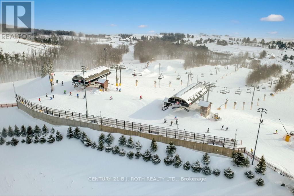4885 6 Line N, Oro-Medonte, Ontario  L0K 1E0 - Photo 6 - S12904456