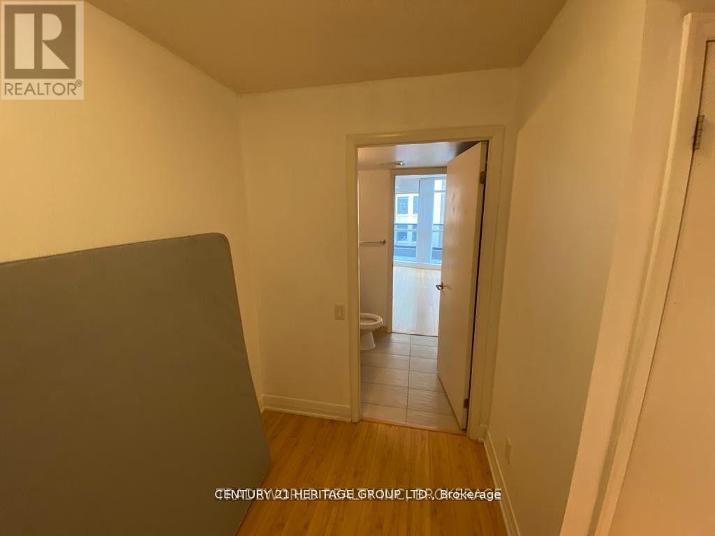 704 - 21 Carlton Street, Toronto, Ontario  M5B 1L2 - Photo 11 - C13017300