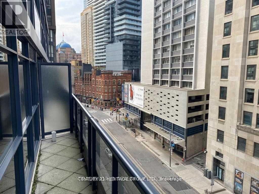 704 - 21 Carlton Street, Toronto, Ontario  M5B 1L2 - Photo 14 - C13017300