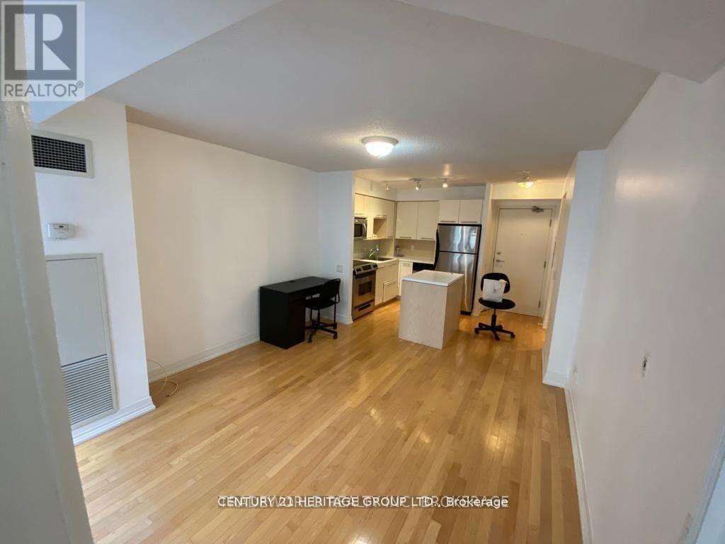 704 - 21 Carlton Street, Toronto, Ontario  M5B 1L2 - Photo 5 - C13017300