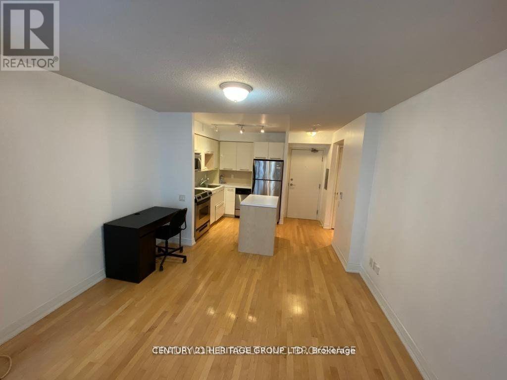 704 - 21 Carlton Street, Toronto, Ontario  M5B 1L2 - Photo 6 - C13017300