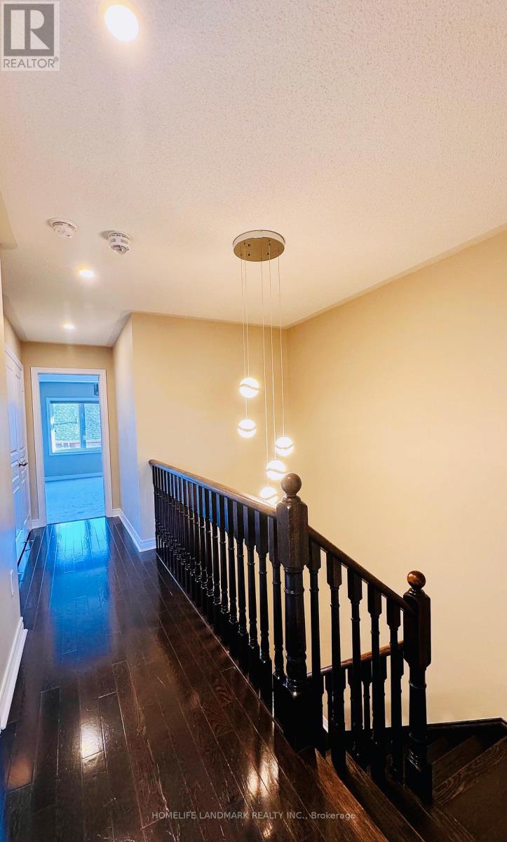 29 Gower Drive, Aurora, Ontario  L4G 0V9 - Photo 11 - N13017286