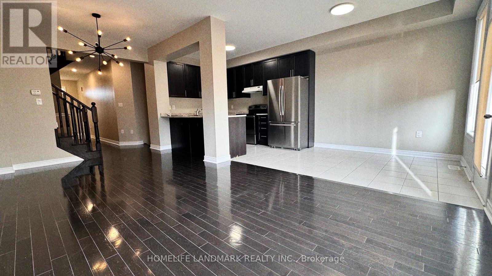 29 Gower Drive, Aurora, Ontario  L4G 0V9 - Photo 2 - N13017286