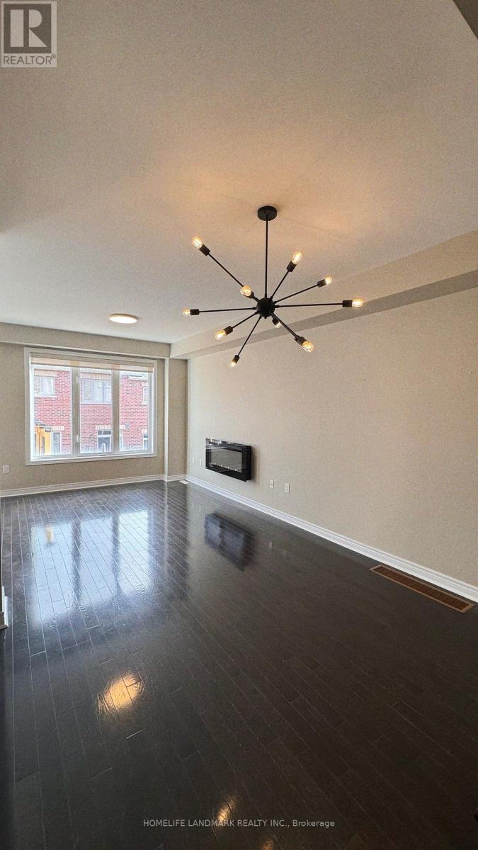 29 Gower Drive, Aurora, Ontario  L4G 0V9 - Photo 3 - N13017286