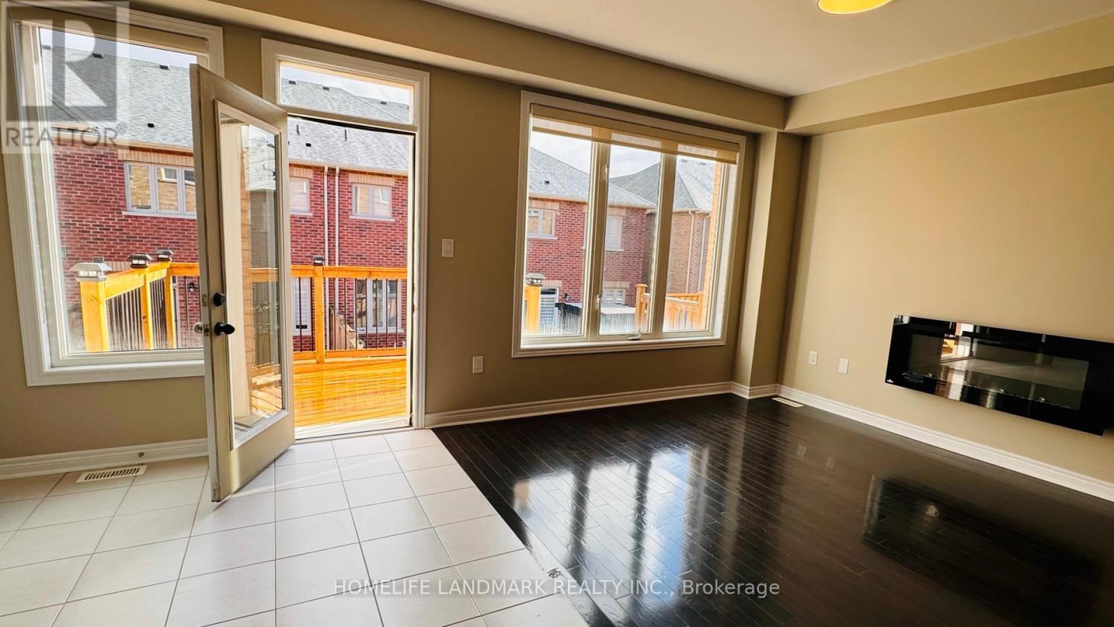 29 Gower Drive, Aurora, Ontario  L4G 0V9 - Photo 6 - N13017286