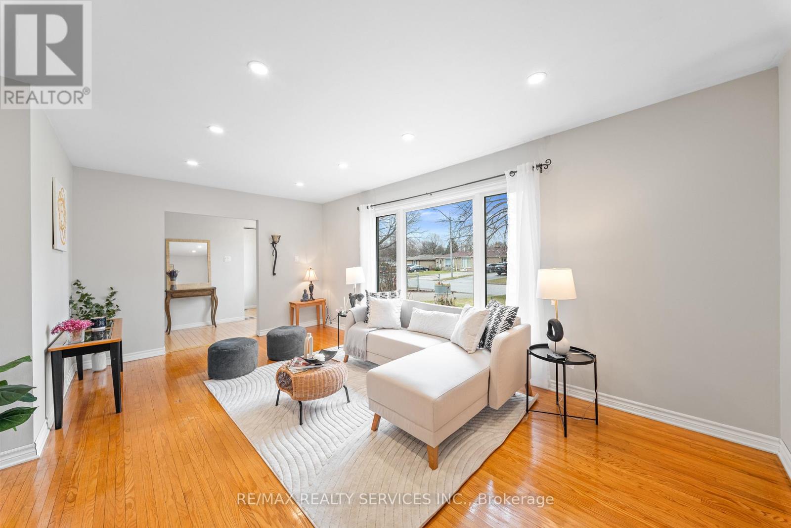 71 Belmont Drive, Brampton (Avondale), Ontario  L6T 2K5 - Photo 11 - W13017266