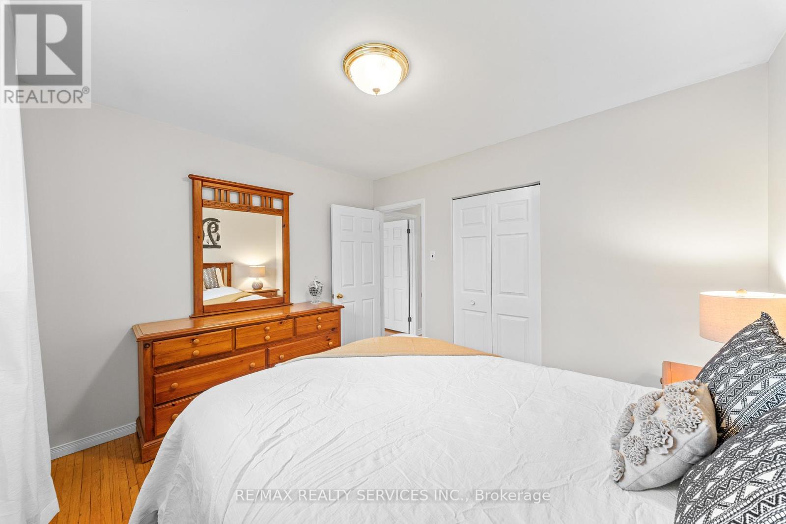 71 Belmont Drive, Brampton (Avondale), Ontario  L6T 2K5 - Photo 30 - W13017266