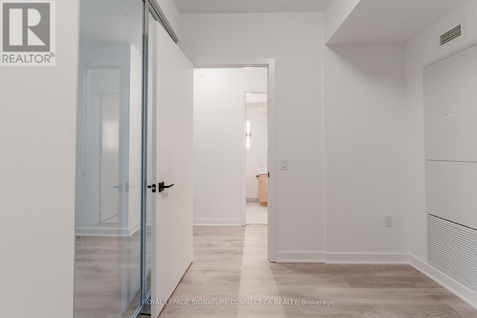 618 - 1185 Dupont Street, Toronto (Dovercourt-Wallace Emerson-Junction), Ontario  M6H 0G5 - Photo 8 - W13017268