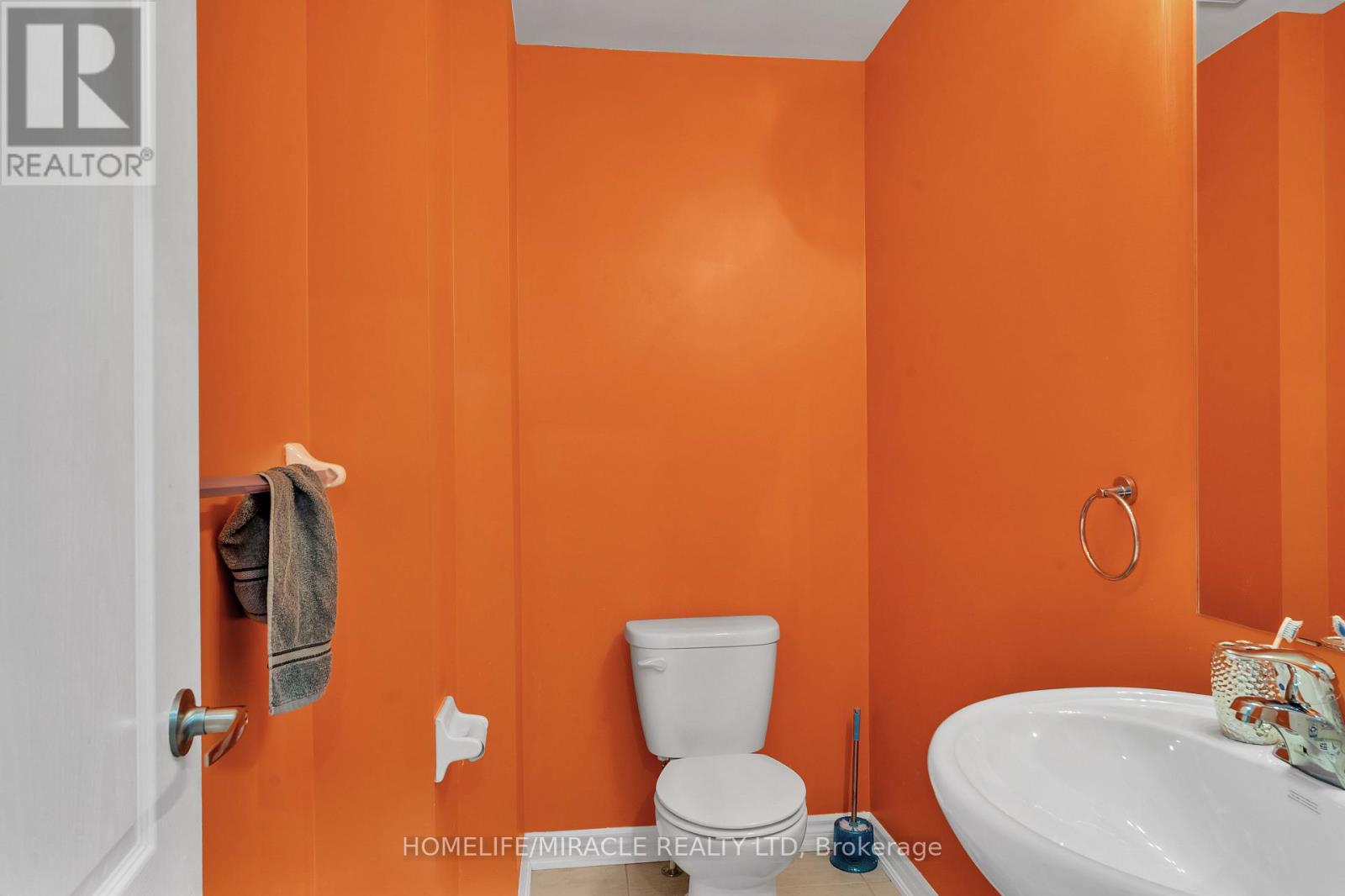 13 Yately Street, Brampton (Northwest Brampton), Ontario  L7A 0G4 - Photo 15 - W13017294