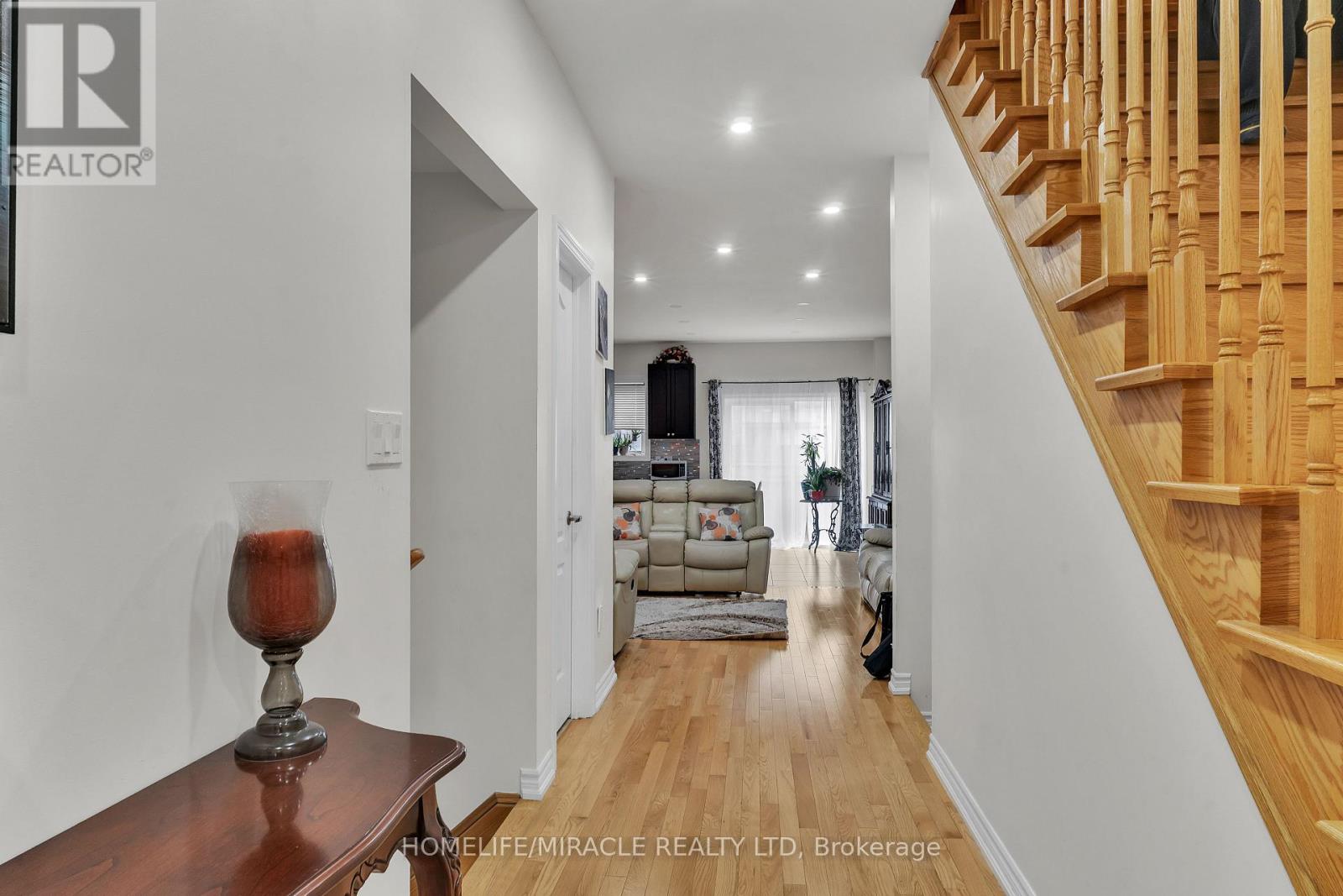 13 Yately Street, Brampton (Northwest Brampton), Ontario  L7A 0G4 - Photo 17 - W13017294