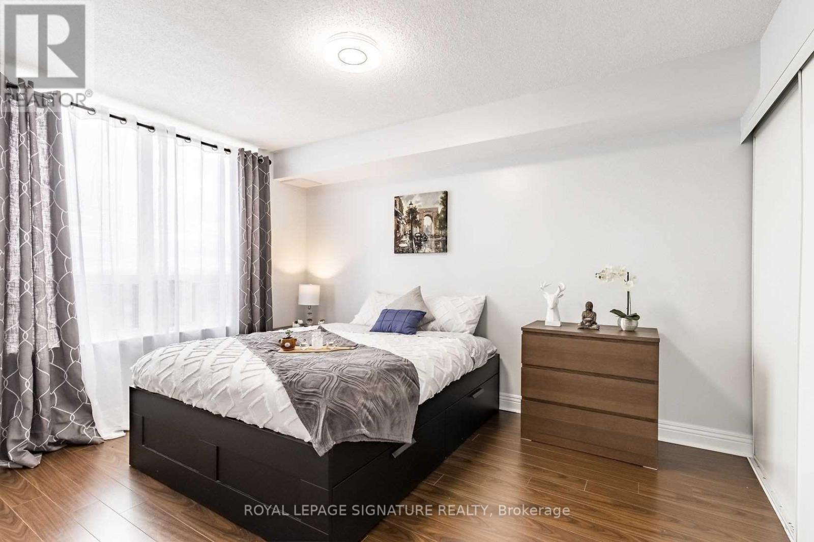 515 - 55 Strathaven Drive, Mississauga (Hurontario), Ontario  L5R 4G9 - Photo 11 - W13017296