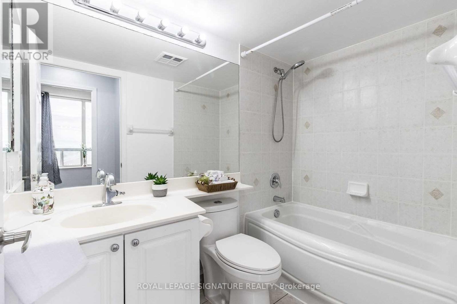 515 - 55 Strathaven Drive, Mississauga (Hurontario), Ontario  L5R 4G9 - Photo 16 - W13017296