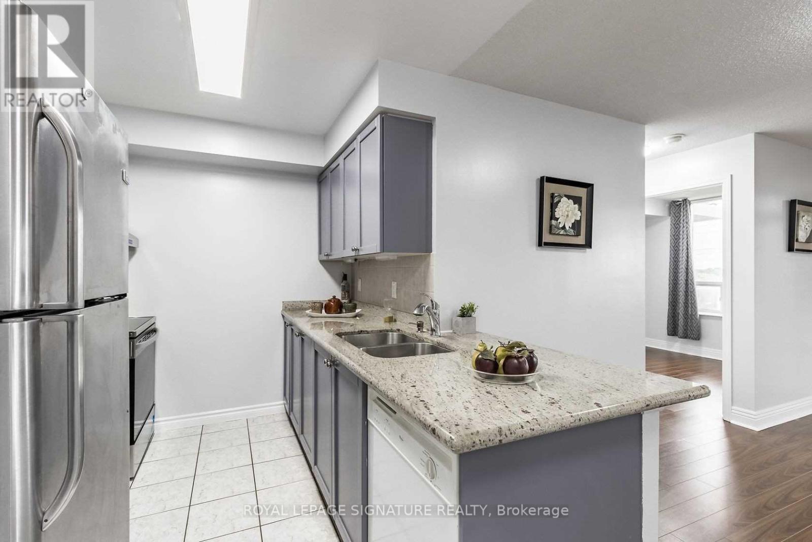 515 - 55 Strathaven Drive, Mississauga (Hurontario), Ontario  L5R 4G9 - Photo 6 - W13017296