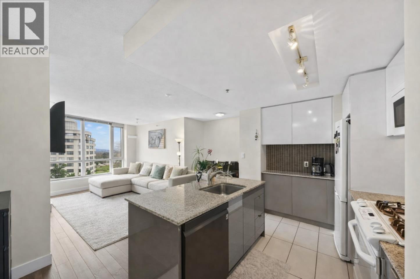 803 4808 Hazel Street, Burnaby, British Columbia  V5H 0A2 - Photo 10 - R3107320