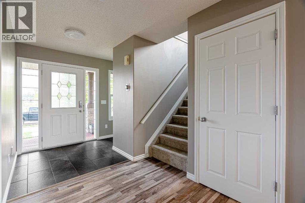 203 Loutit Road, Fort Mcmurray, Alberta  T9K 0L6 - Photo 3 - A2303021