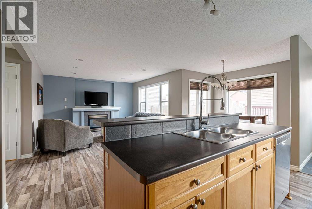 203 Loutit Road, Fort Mcmurray, Alberta  T9K 0L6 - Photo 9 - A2303021