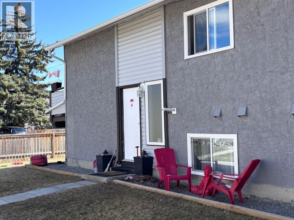 B, 100 Oak Avenue, Okotoks, Alberta  T1S 1H9 - Photo 31 - A2299846