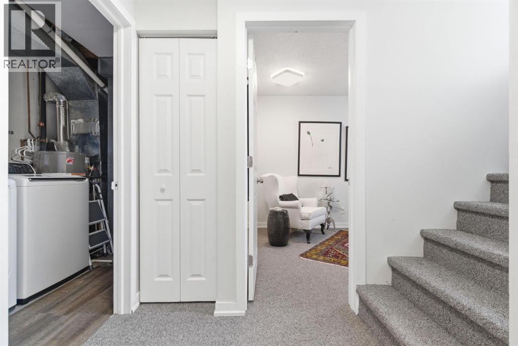 B, 100 Oak Avenue, Okotoks, Alberta  T1S 1H9 - Photo 20 - A2299846