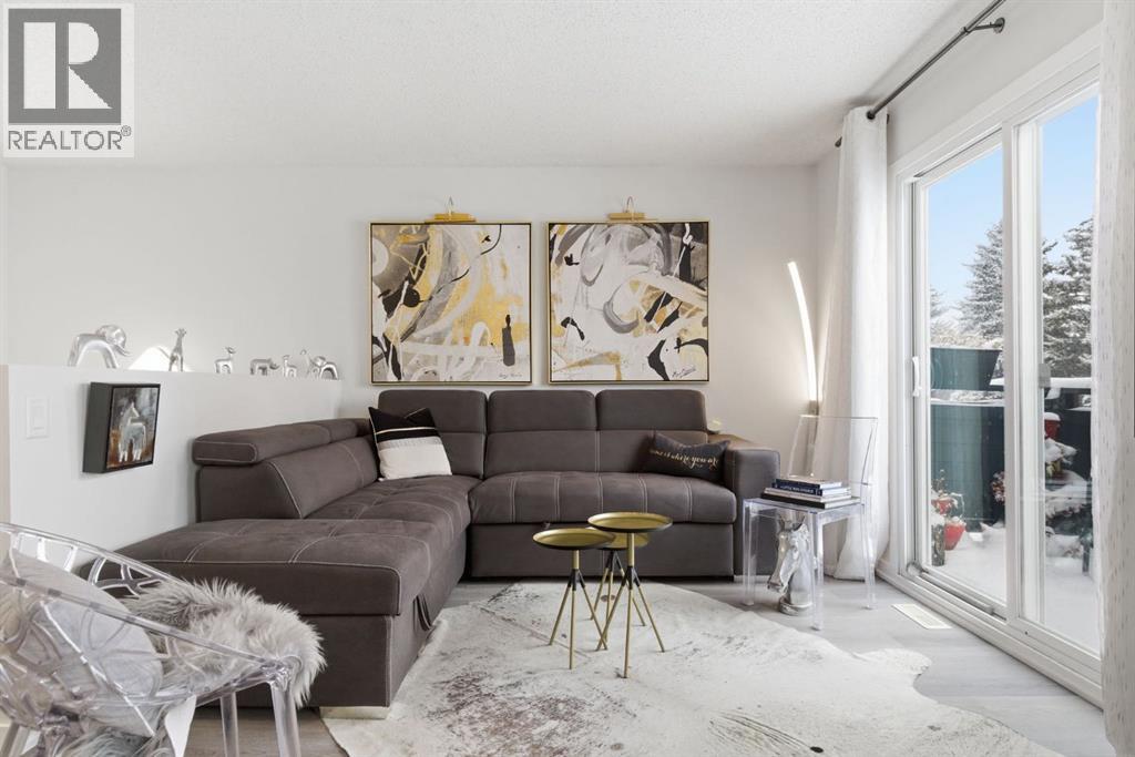 B, 100 Oak Avenue, Okotoks, Alberta  T1S 1H9 - Photo 7 - A2299846