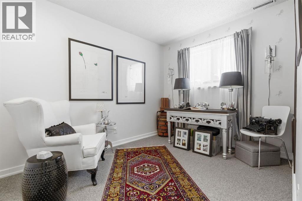 B, 100 Oak Avenue, Okotoks, Alberta  T1S 1H9 - Photo 23 - A2299846