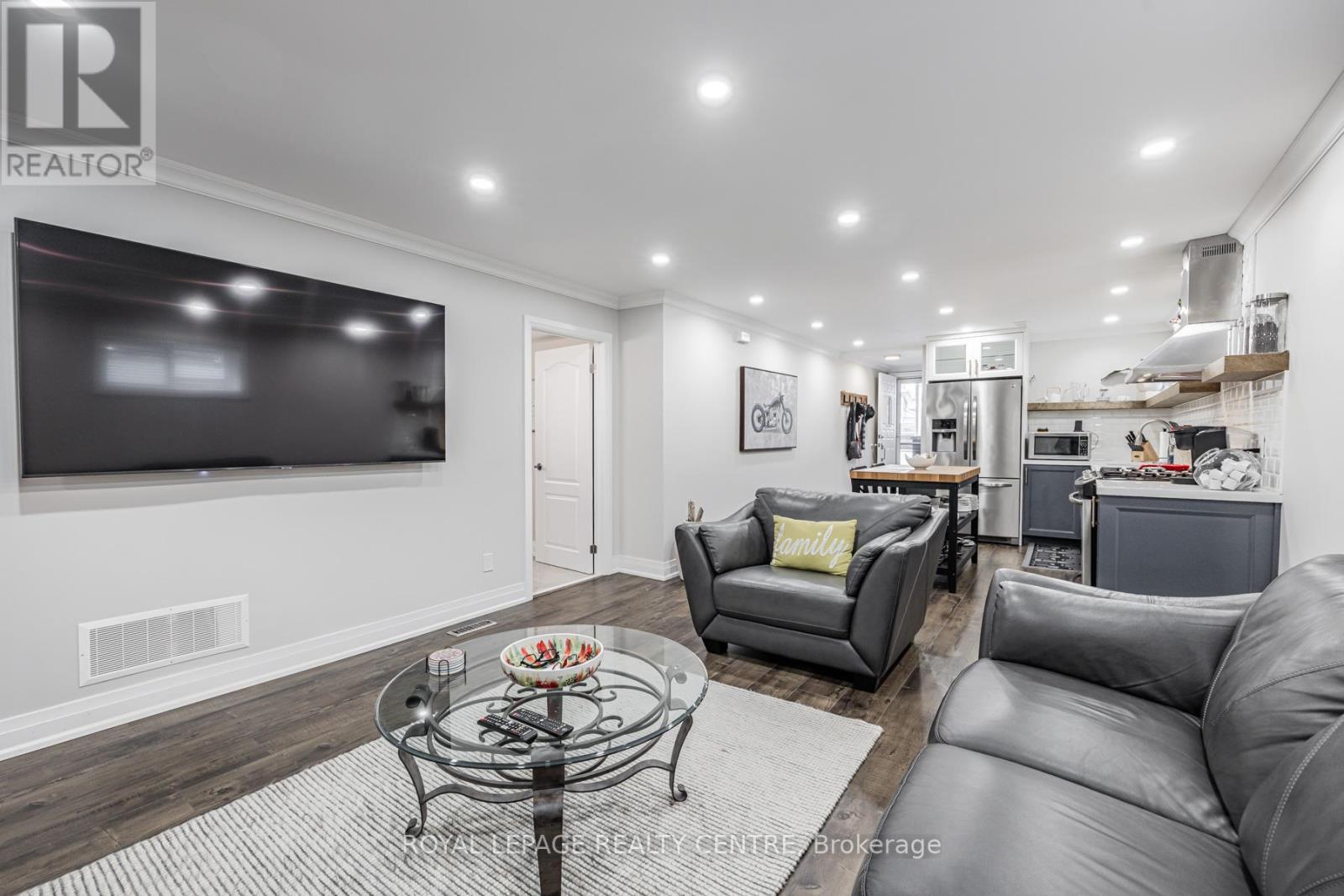 540 Cavell Drive, Mississauga, Ontario  L5B 2N9 - Photo 25 - W12963372