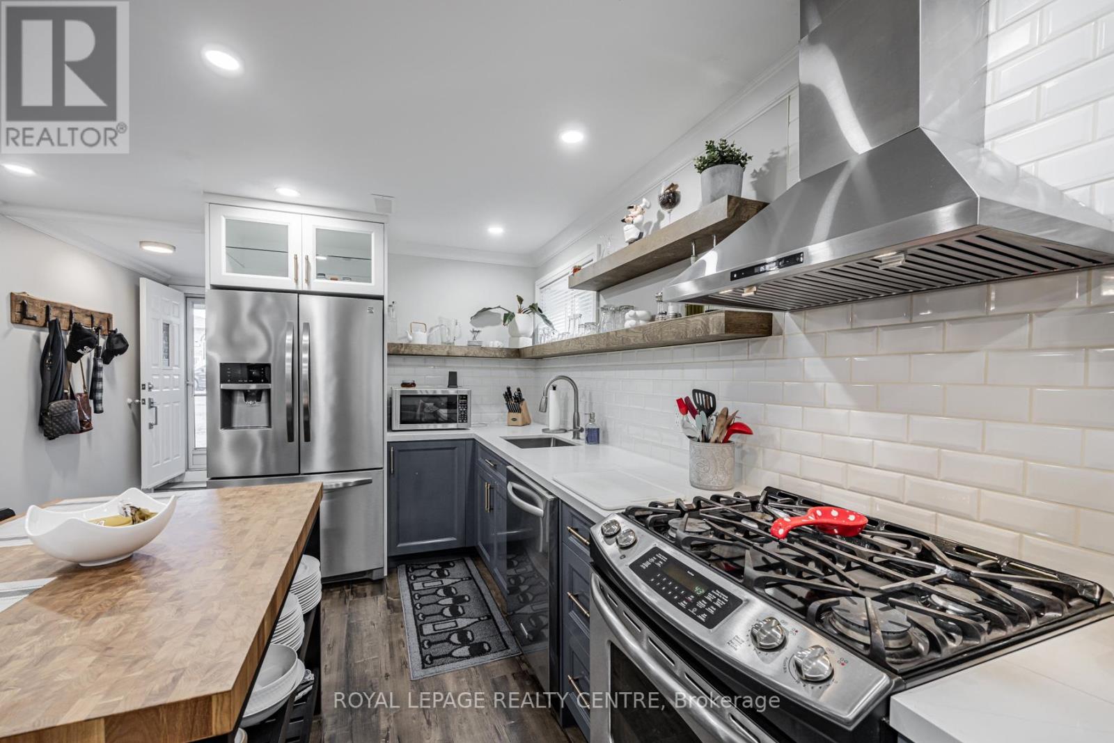 540 Cavell Drive, Mississauga, Ontario  L5B 2N9 - Photo 27 - W12963372