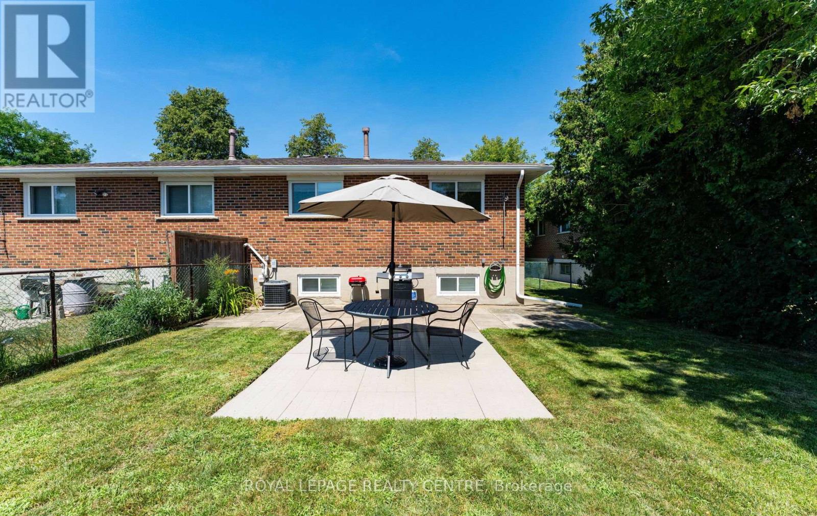 540 Cavell Drive, Mississauga, Ontario  L5B 2N9 - Photo 32 - W12963372