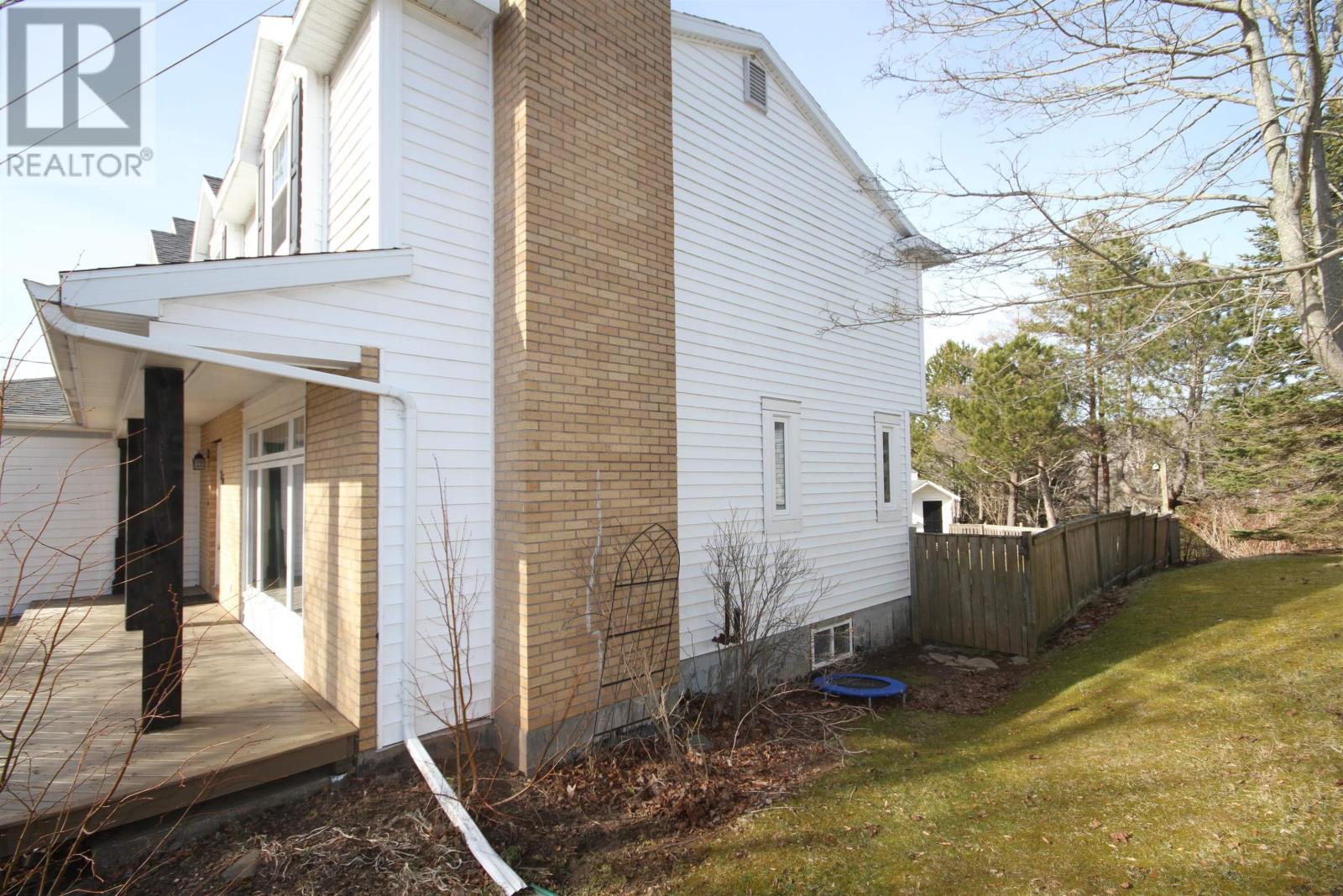 26 Macquarrie Drive, Port Hawkesbury, Nova Scotia  B9A 2K8 - Photo 4 - 202602237