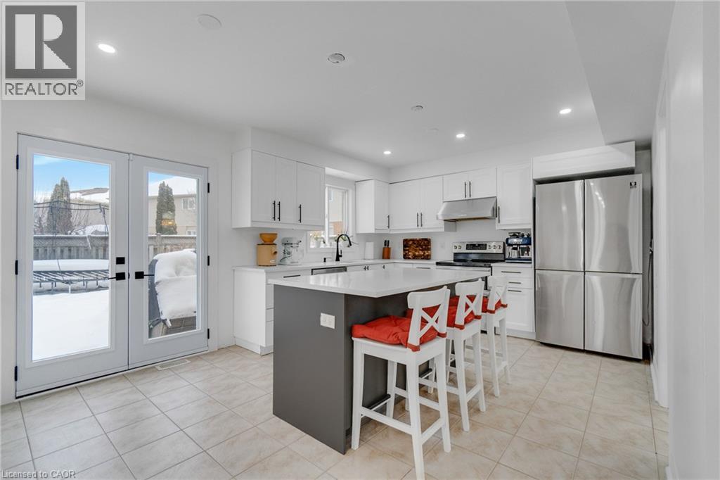 191 Hawkswood Trail, Hamilton, Ontario  L9B 2T1 - Photo 11 - 40817637