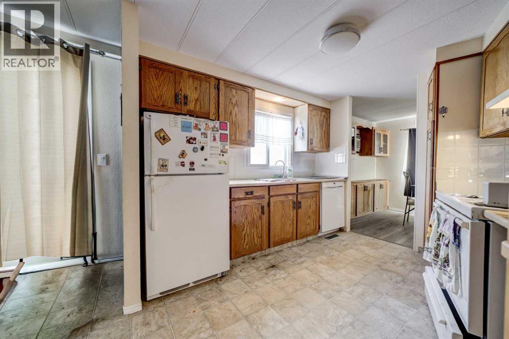 55, 1410 43 Street S, Lethbridge, Alberta  T1K 3S5 - Photo 9 - A2282141