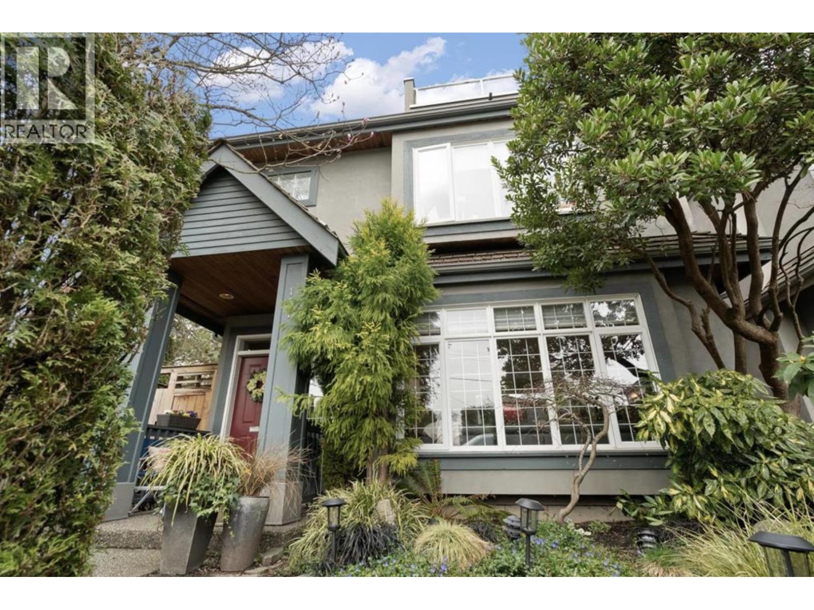 131 E 43 Street, Vancouver, British Columbia  V5W 1T1 - Photo 4 - R3113115