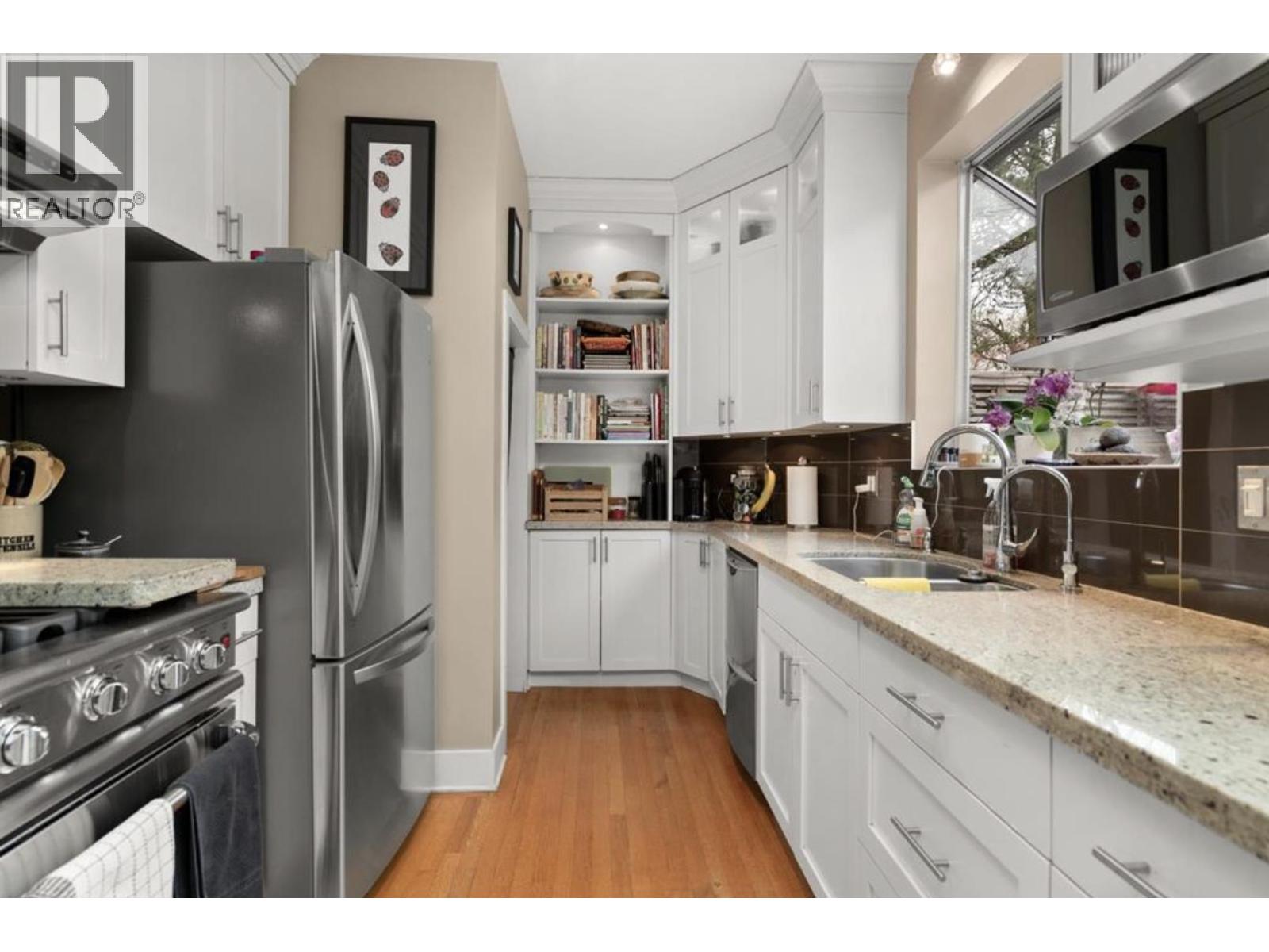 131 E 43 Street, Vancouver, British Columbia  V5W 1T1 - Photo 7 - R3113115