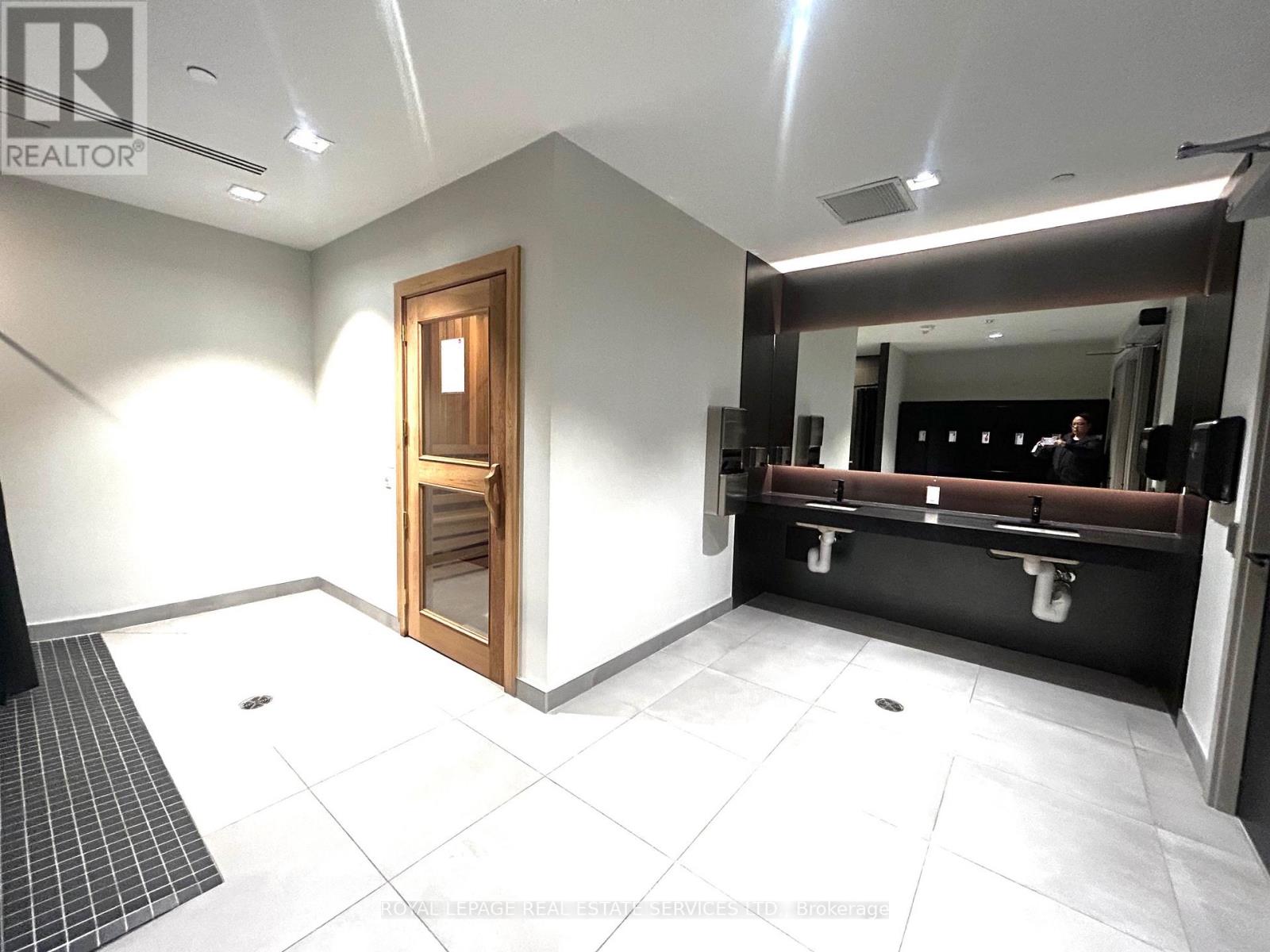 4713 - 108 Peter Street, Toronto, Ontario  M5V 0W2 - Photo 24 - C13017330