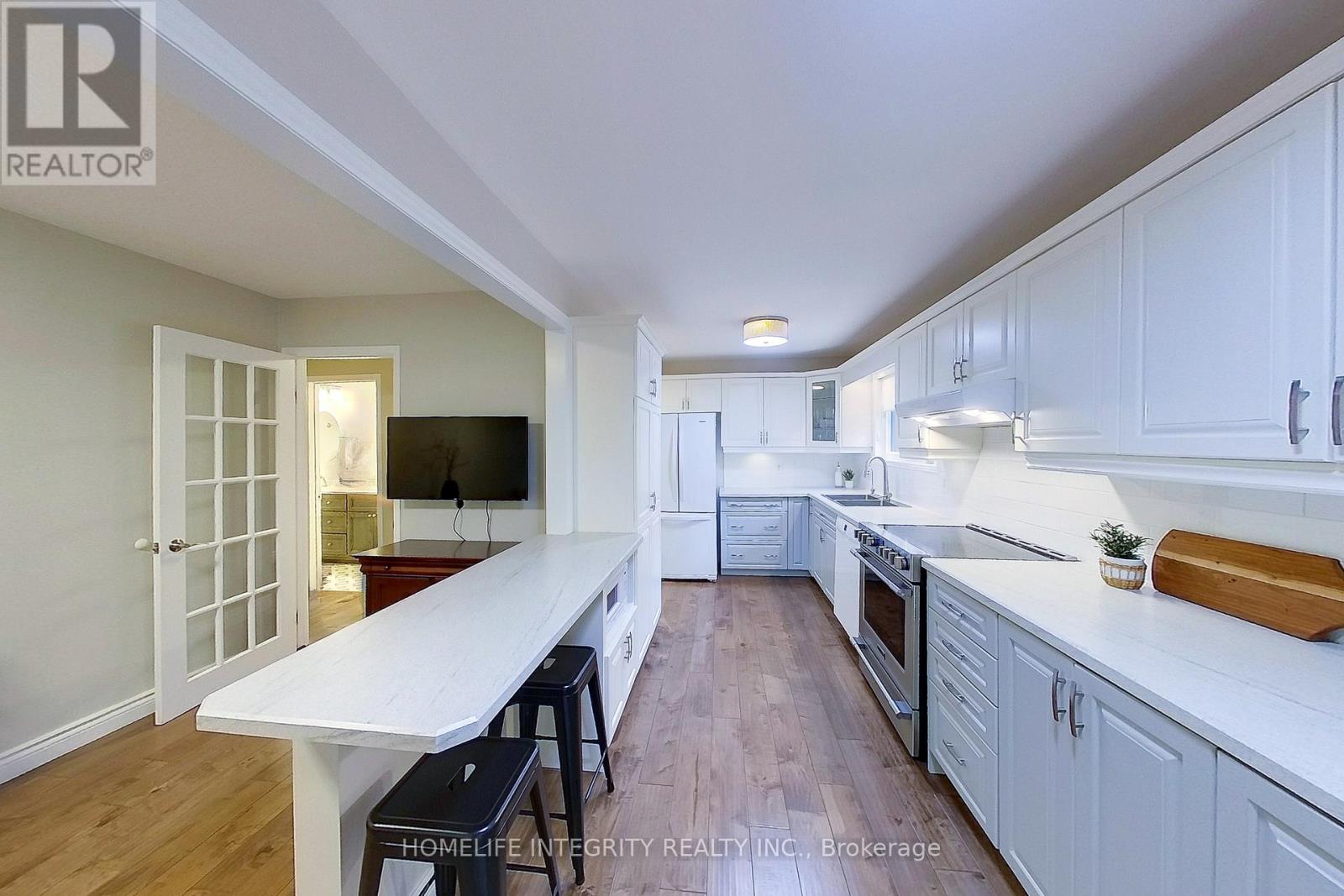 40 Green Briar Road, New Tecumseth, Ontario  L9R 1R5 - Photo 11 - N13001098