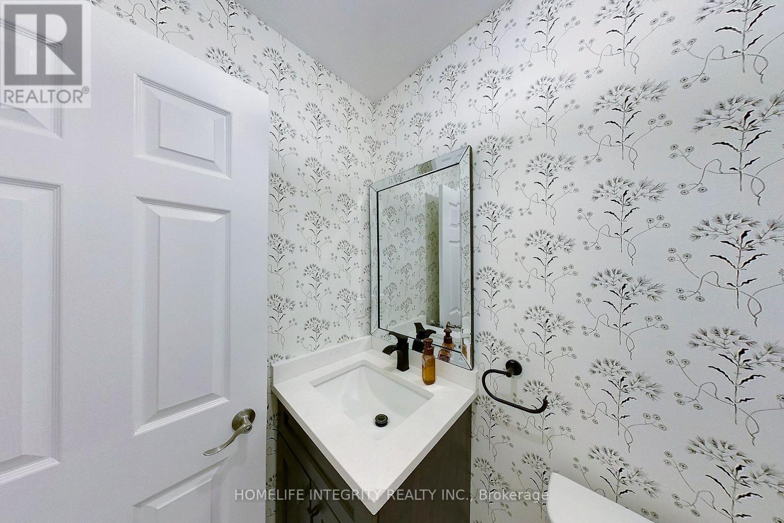 40 Green Briar Road, New Tecumseth, Ontario  L9R 1R5 - Photo 19 - N13001098