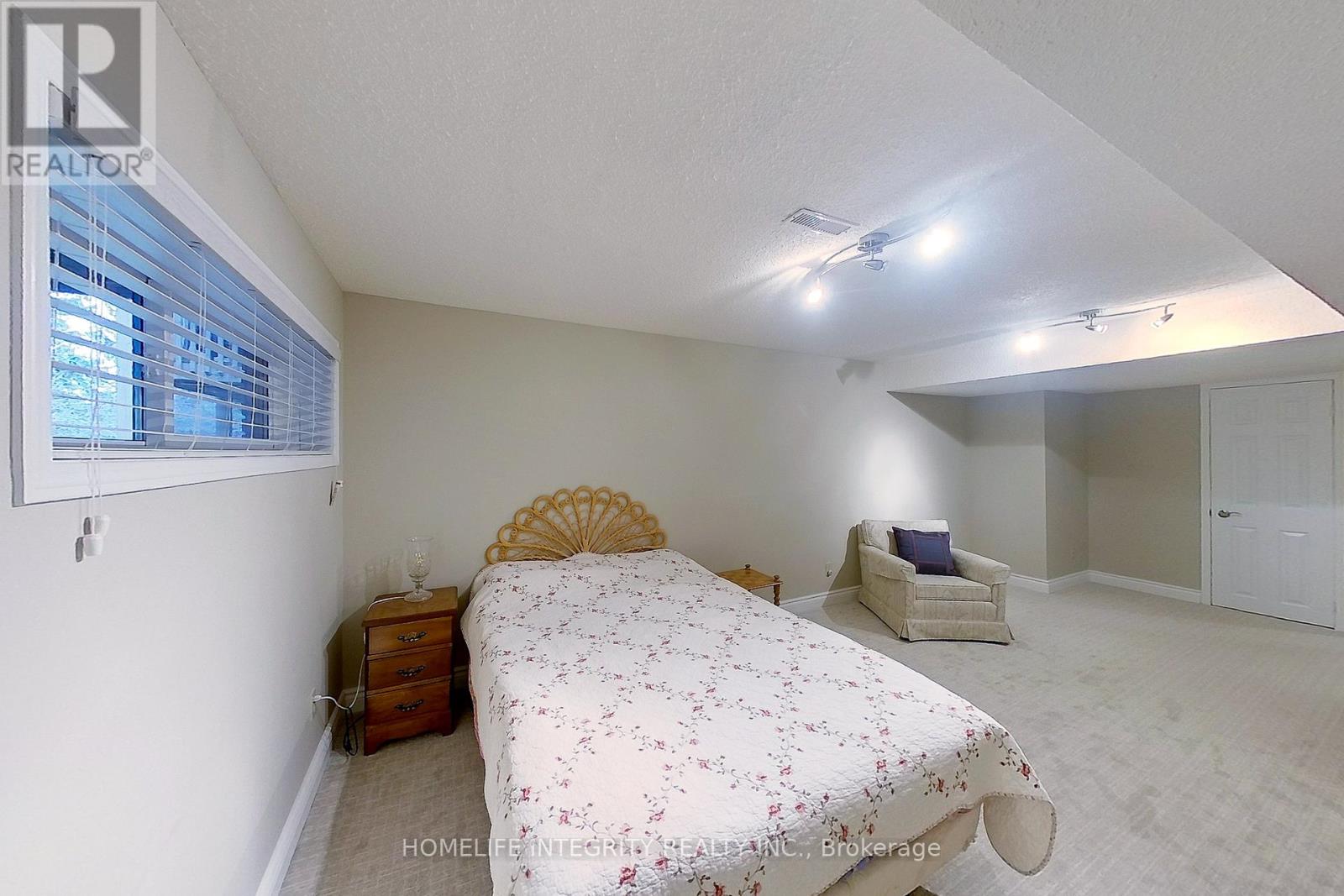 40 Green Briar Road, New Tecumseth, Ontario  L9R 1R5 - Photo 23 - N13001098