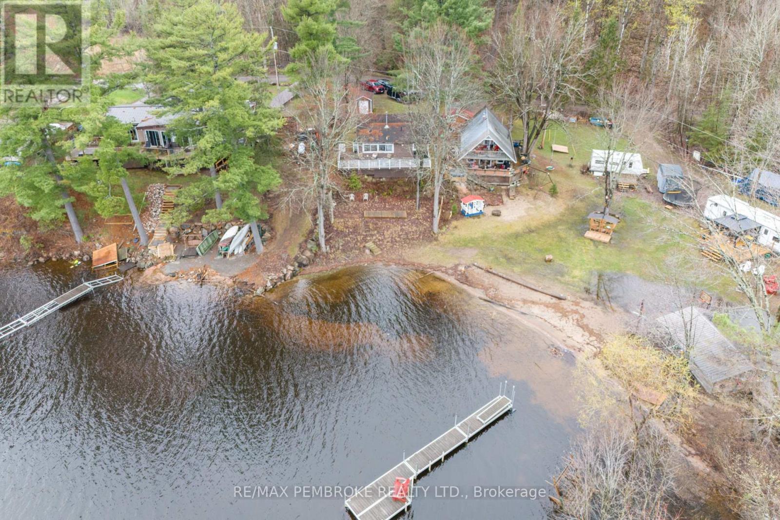 80 Macgregor Bay Trail, Petawawa, Ontario  K8A 8K9 - Photo 16 - X12982788