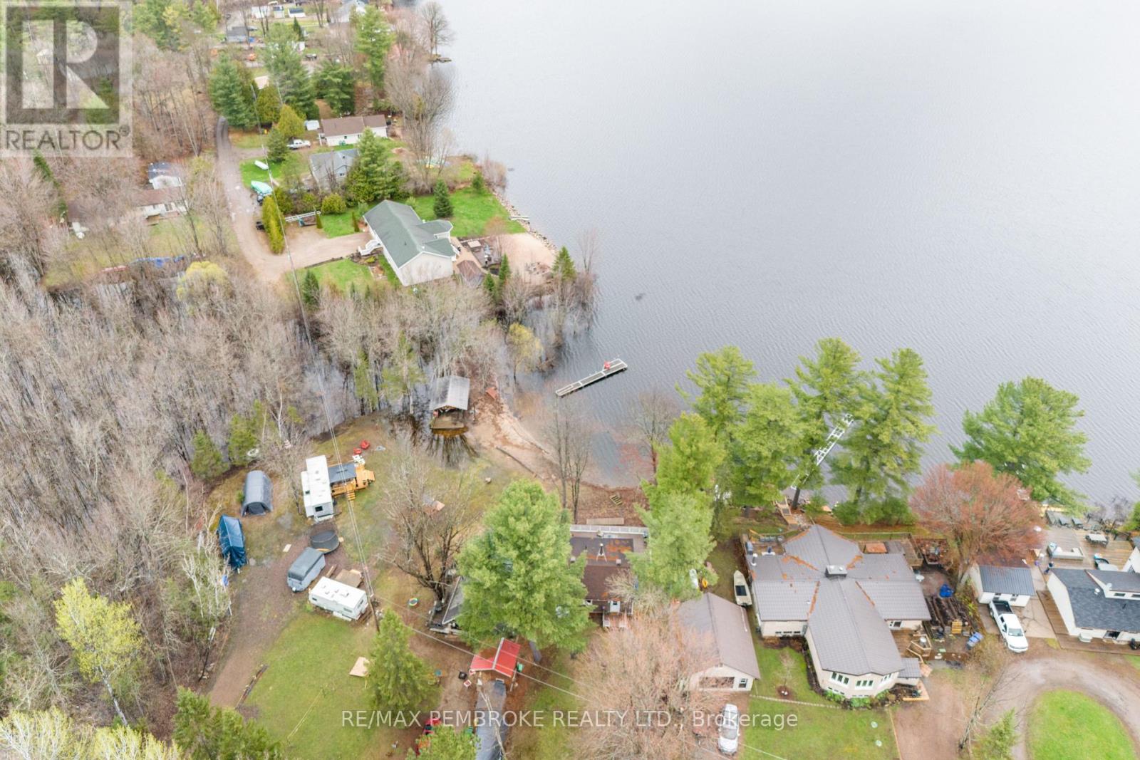 80 Macgregor Bay Trail, Petawawa, Ontario  K8A 8K9 - Photo 18 - X12982788