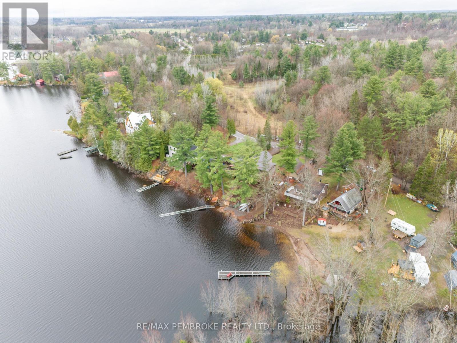 80 Macgregor Bay Trail, Petawawa, Ontario  K8A 8K9 - Photo 23 - X12982788