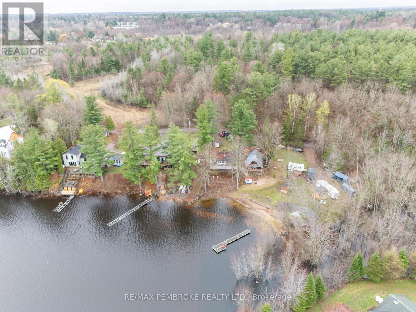 80 Macgregor Bay Trail, Petawawa, Ontario  K8A 8K9 - Photo 22 - X12982788