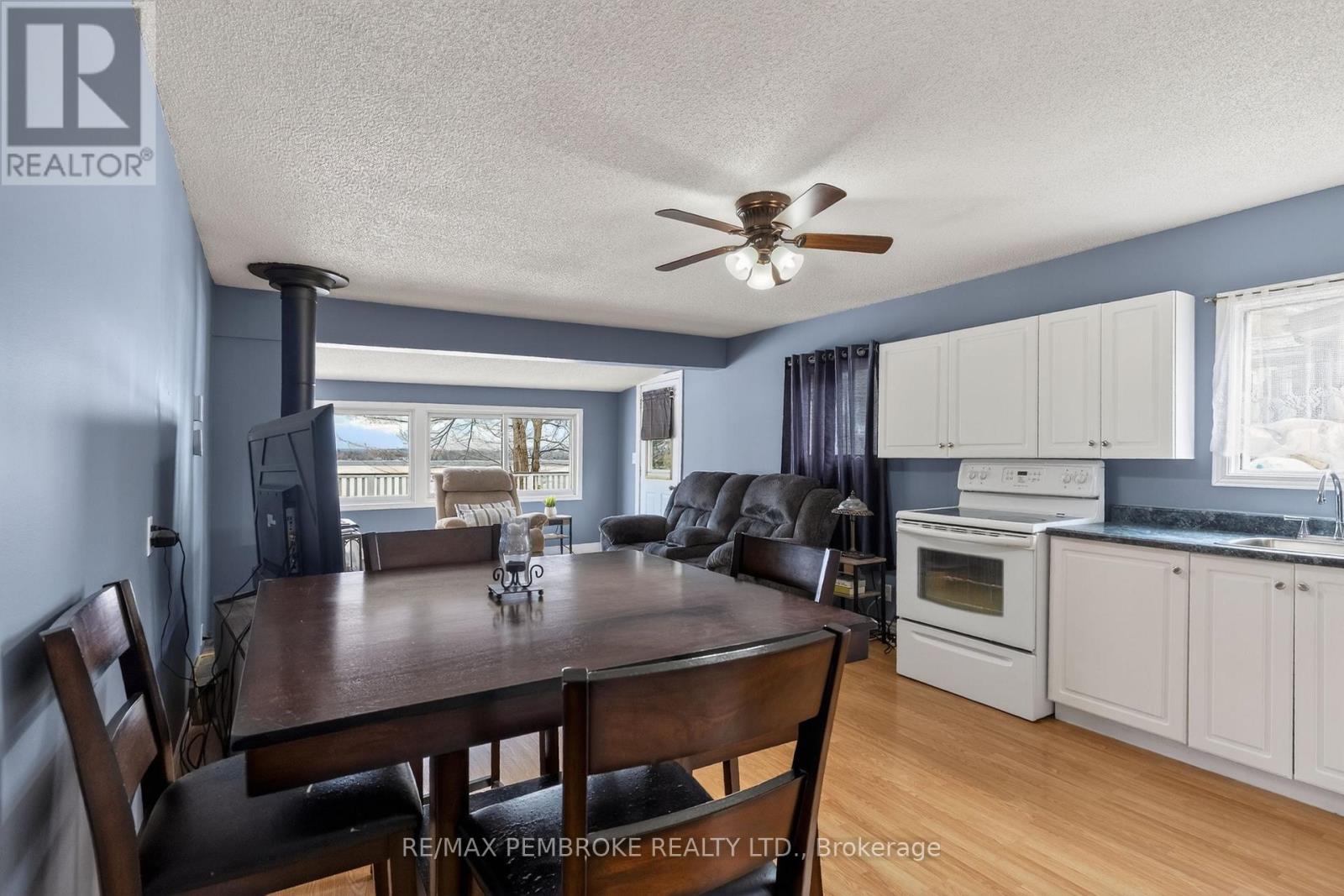 80 Macgregor Bay Trail, Petawawa, Ontario  K8A 8K9 - Photo 29 - X12982788